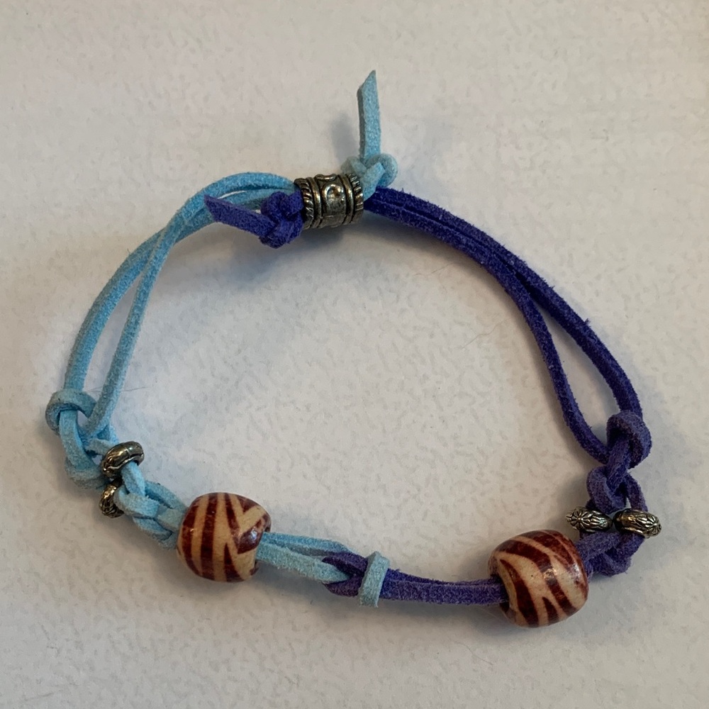 Two bracelets - Picture 3 of 3